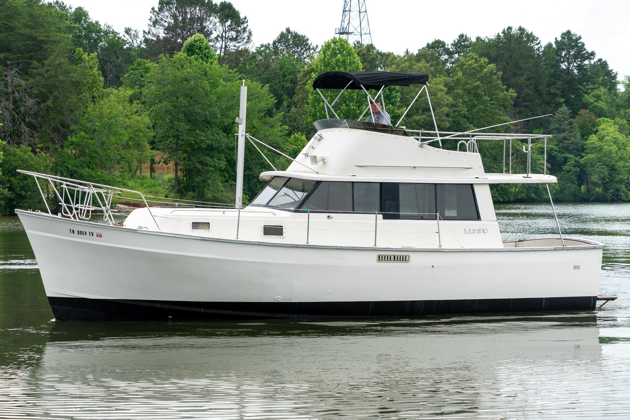Mainship 34 III — 1986 Mainship 34 III for Sale | Harbortowne